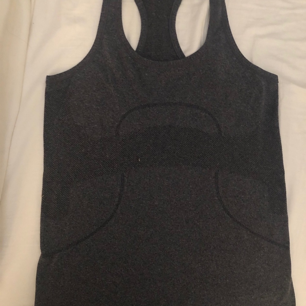 Lululemon Tank - Picture 2 of 3